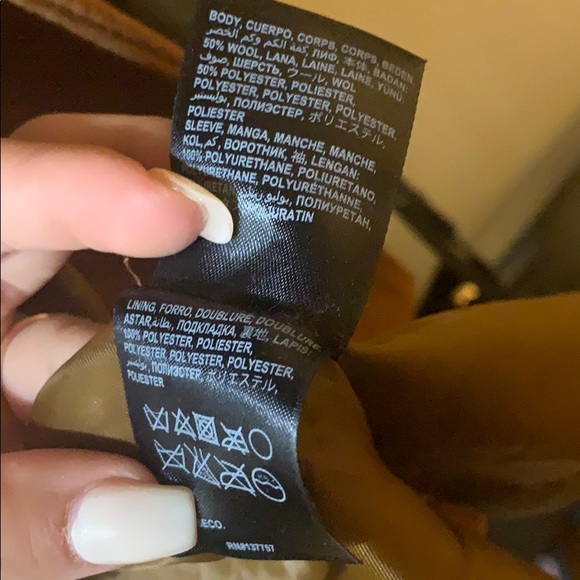 BEBE TRENCH COAT - Picture 6 of 6